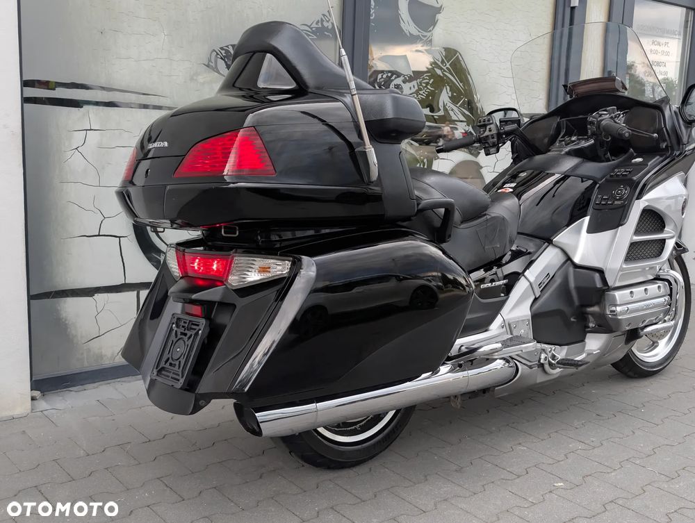 Honda GL - 23