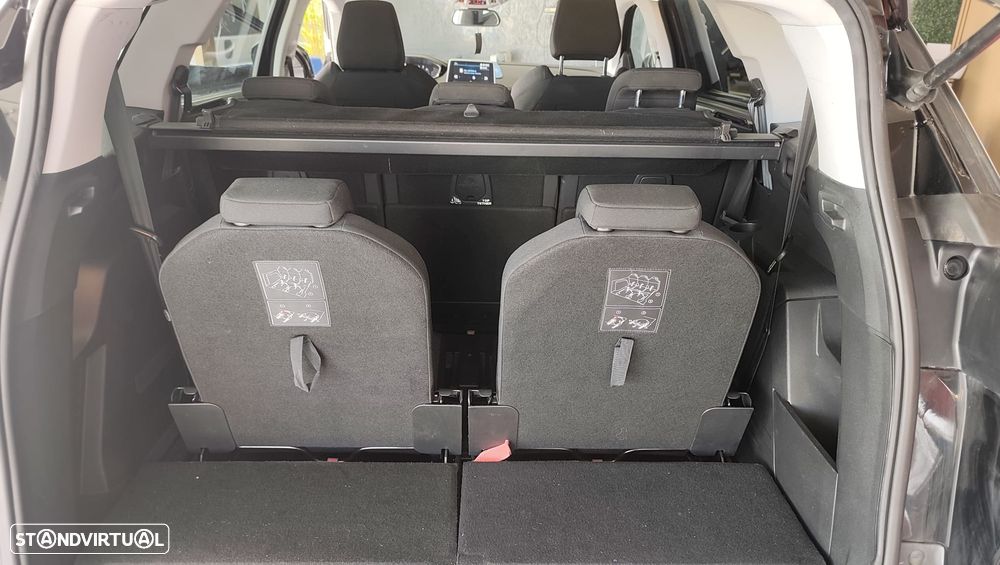 Peugeot 5008 1.5 BlueHDi Allure Pack EAT8 - 12