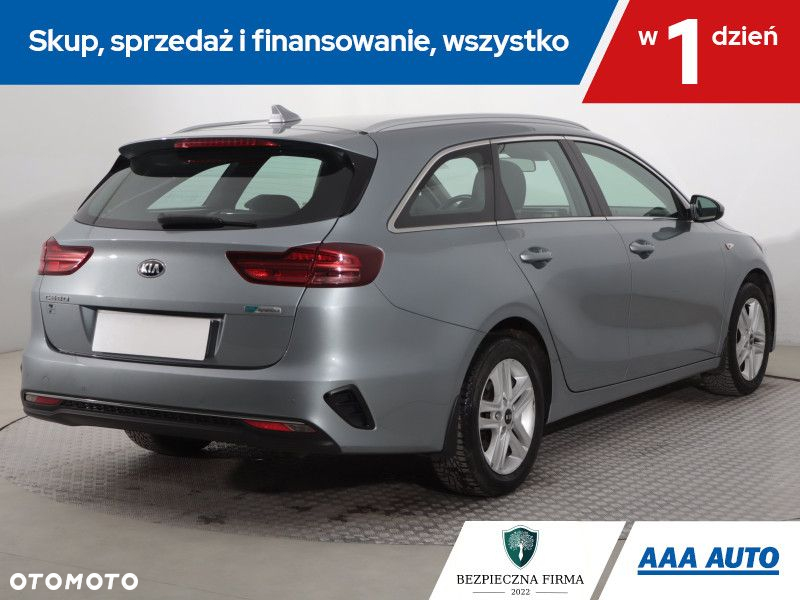 Kia Ceed - 6