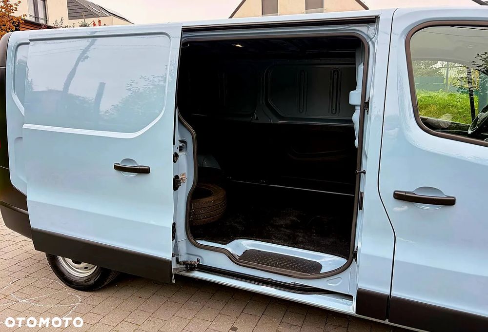 Renault Trafic - 9