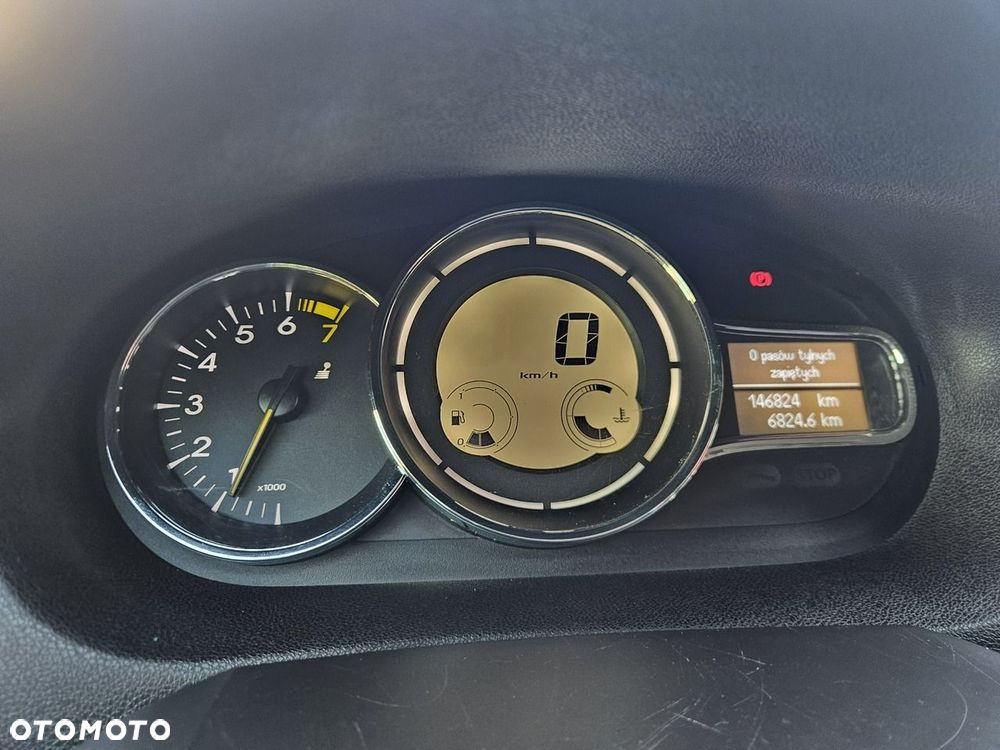 Renault Megane 1.6 16V 110 Authentique - 27