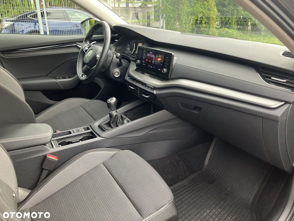 Skoda Octavia 1.5 TSI ACT Ambition - 8