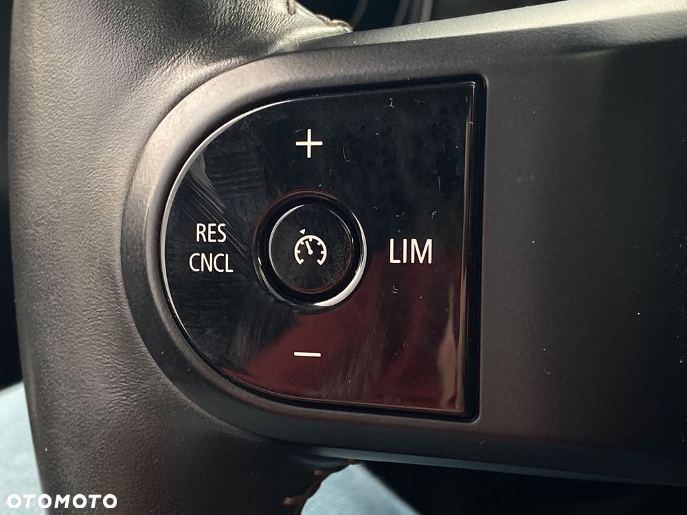 MINI Cooper SE Essential Trim - 24