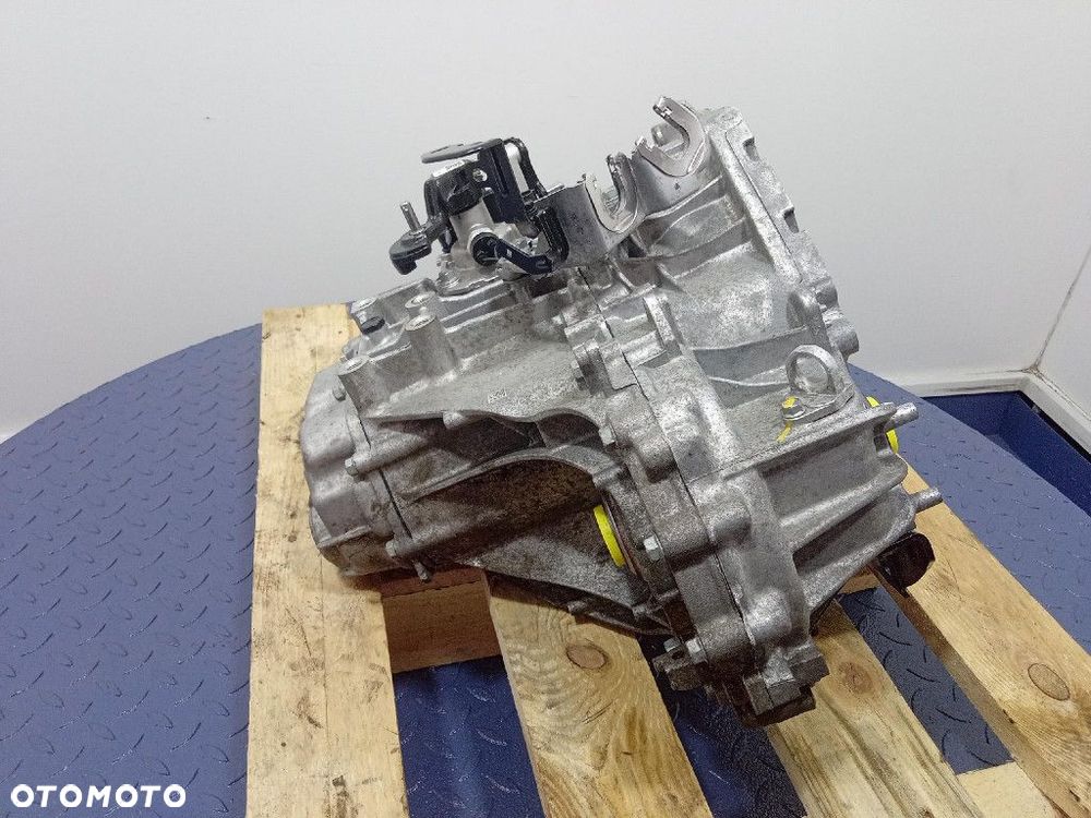 KIA CEED III 1.0 T-GDI 120 KM SKRZYNIA MANUALNA FNJ6F - 4