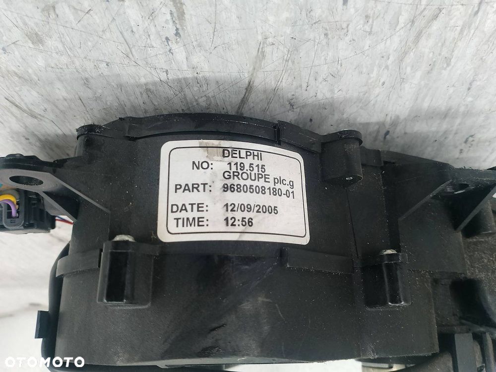 MECHANIZM DRZWI PRZESUWNYCH LEWY PEUGEOT 1007 9680508180 1.4 - 2