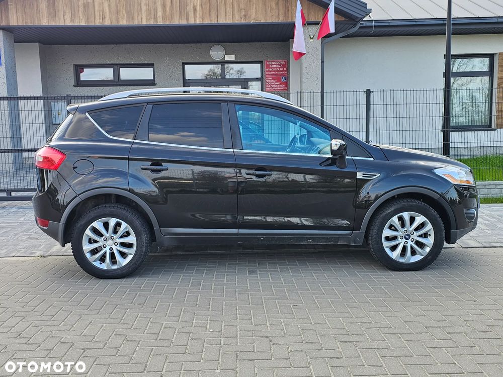 Ford Kuga 2.0 TDCi 2x4 Titanium - 7
