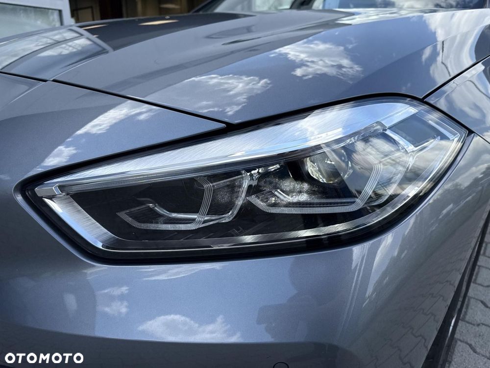 BMW Seria 1 - 21