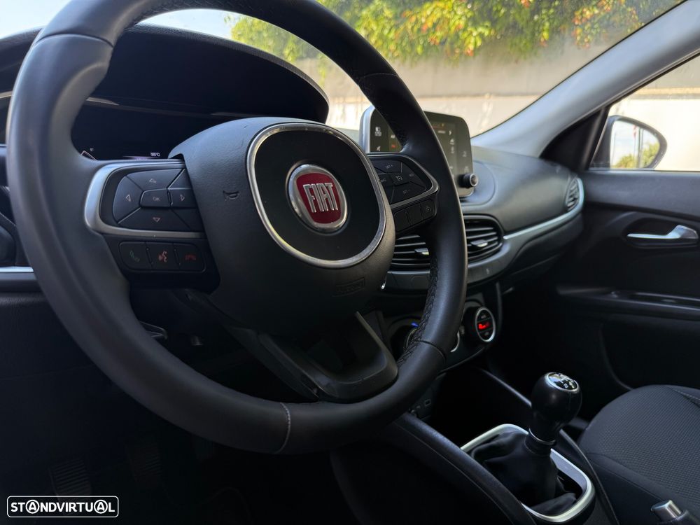 Fiat Tipo Station Wagon 1.3 M-Jet Lounge - 3