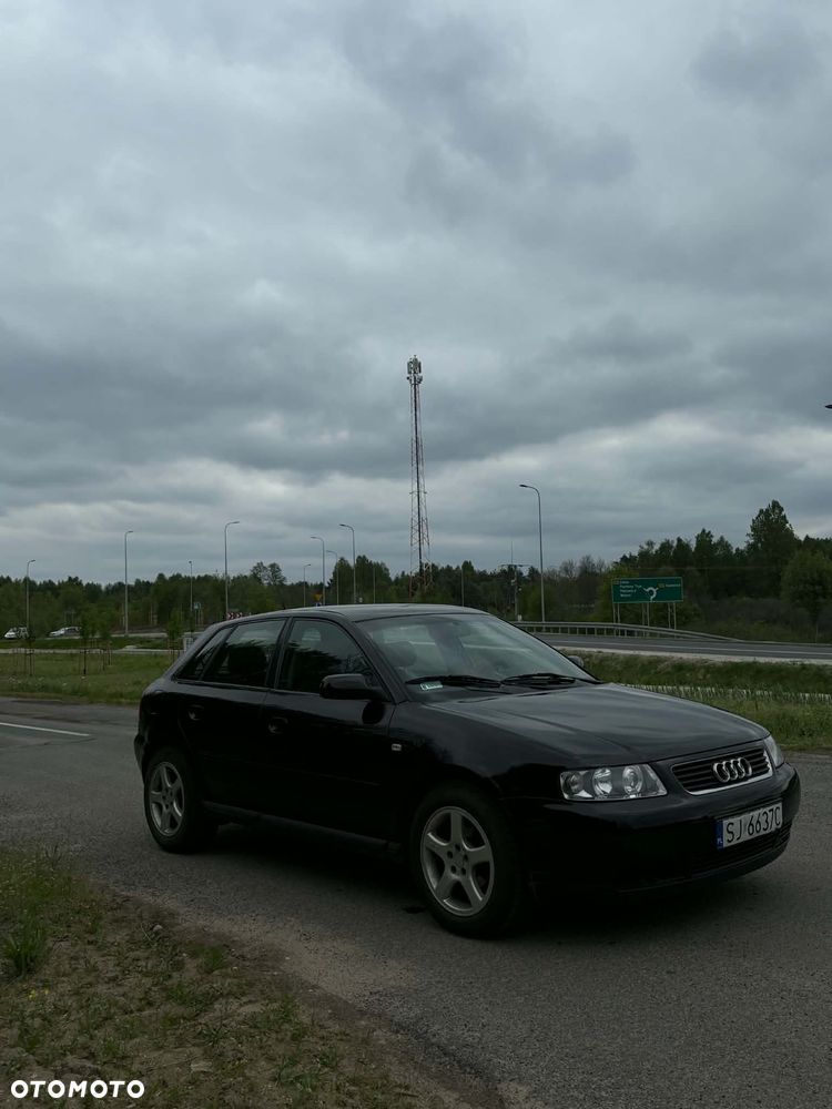 Audi A3 Sportback 1.6 Attraction - 3