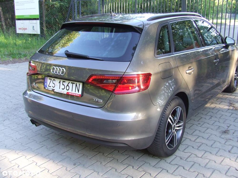 Audi A3 Sportback 1.4 TFSI Attraction - 6