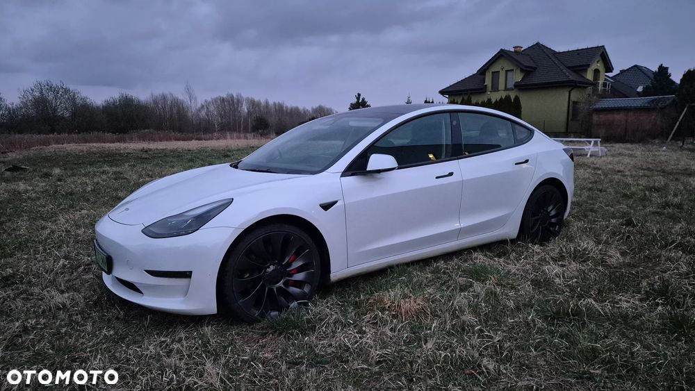 Tesla Model 3 - 2