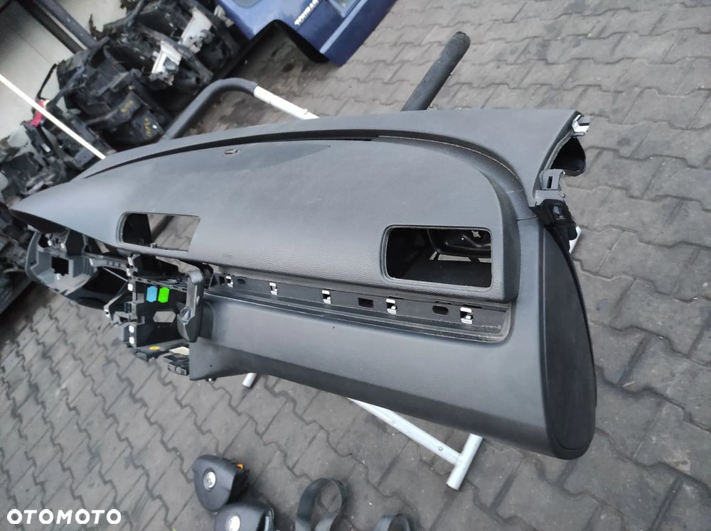 DESKA ROZDZIELCZA KOKPIT KONSOLA VW PASSAT B6 CZARNA AIRBAG POD TELEFON CLIMATRONIC ZESTAW WYSYŁKA !!! - 2