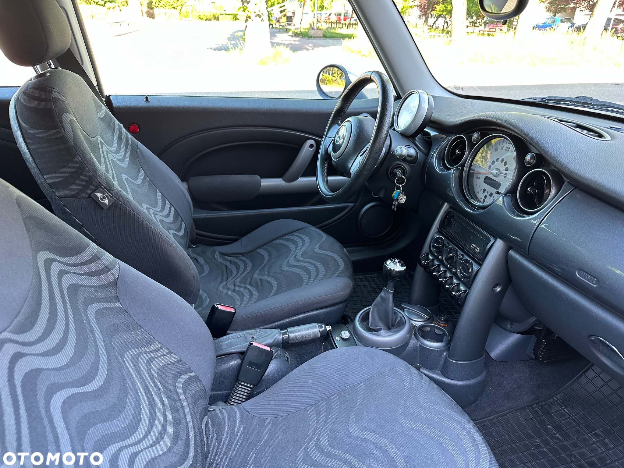 MINI ONE Standard - 7