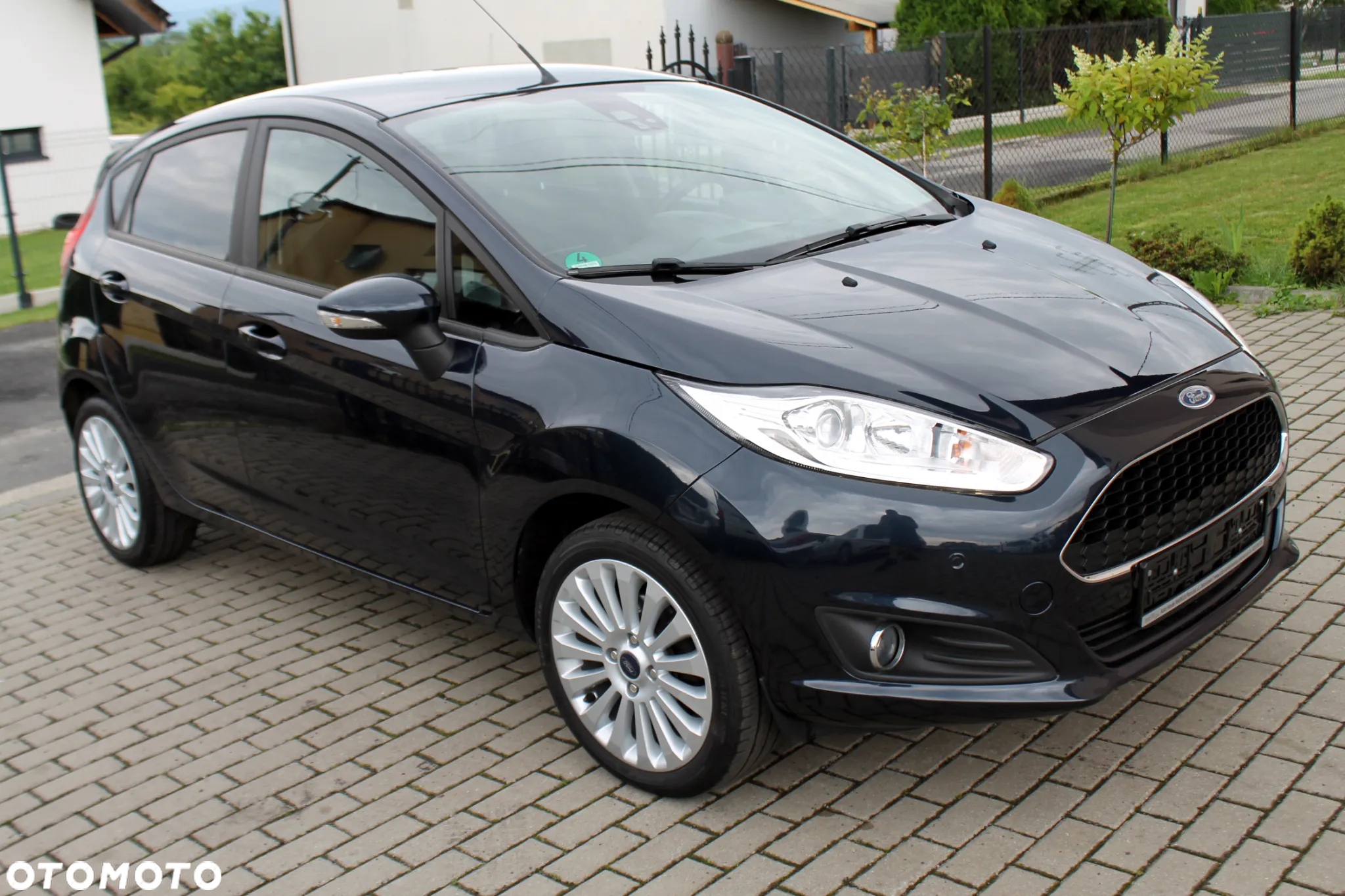 Ford Fiesta 1.0 EcoBoost S&S TREND - 3