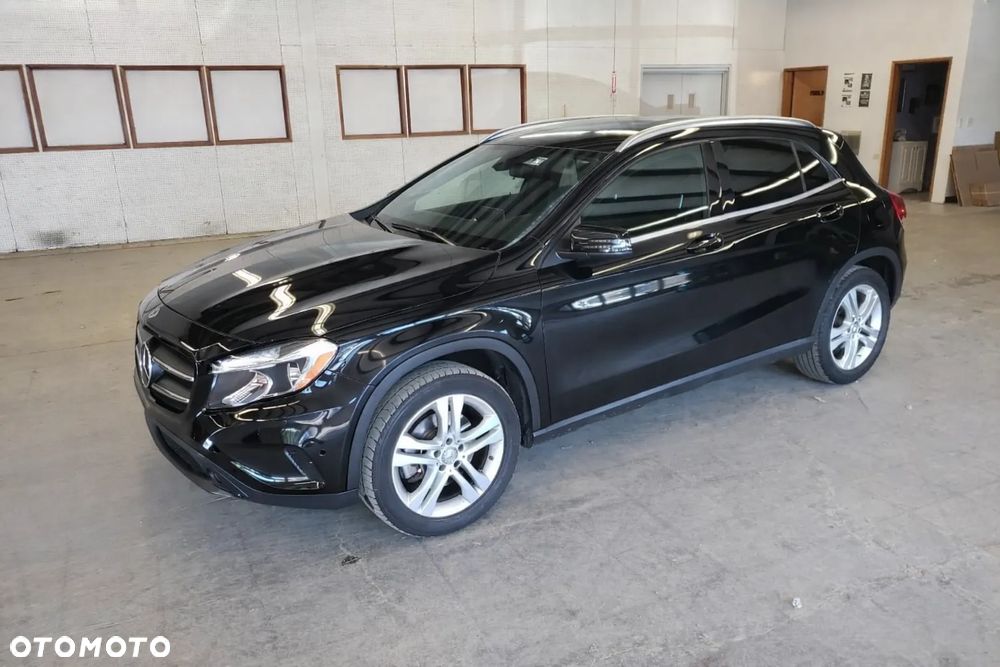 Mercedes-Benz GLA 250 4-Matic - 1