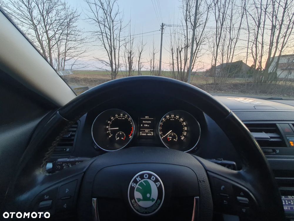 Skoda Yeti 1.6 TDI GreenLine - 13