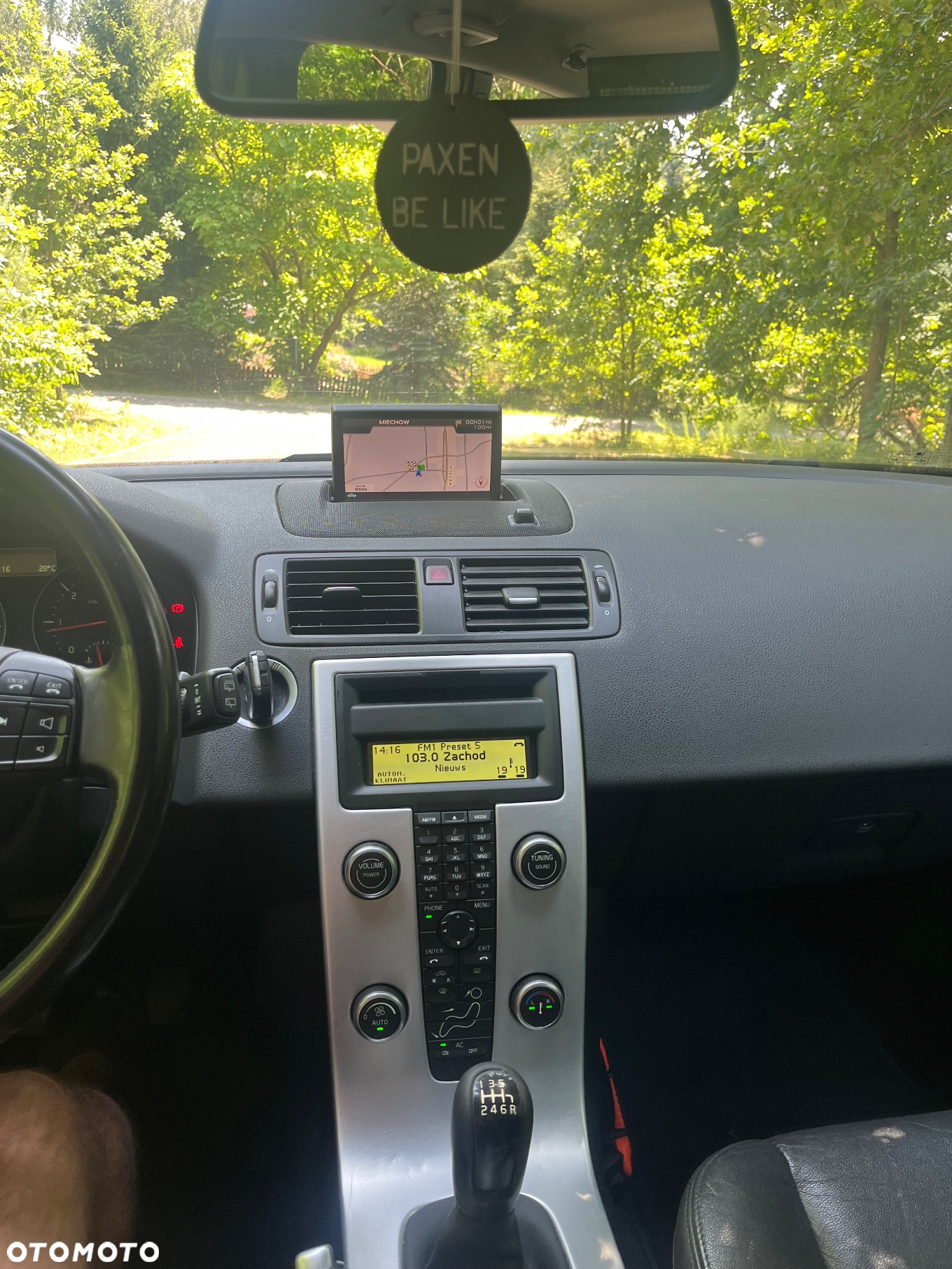 Volvo V50 D5 Momentum - 30
