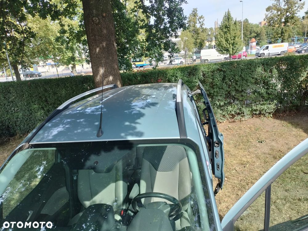 Ford Tourneo Courier 1.0 EcoBoost Trend - 10