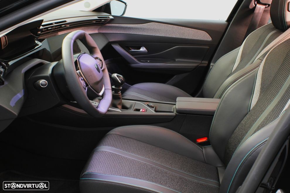 Peugeot 308 SW 1.5 BlueHDi Allure - 21