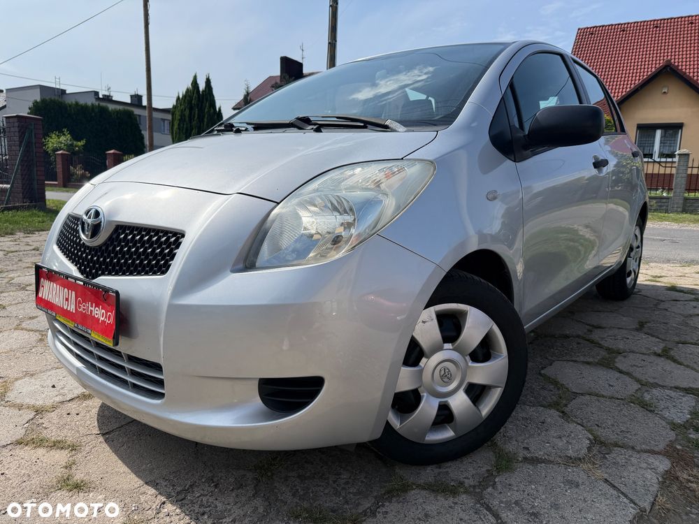 Toyota Yaris - 1