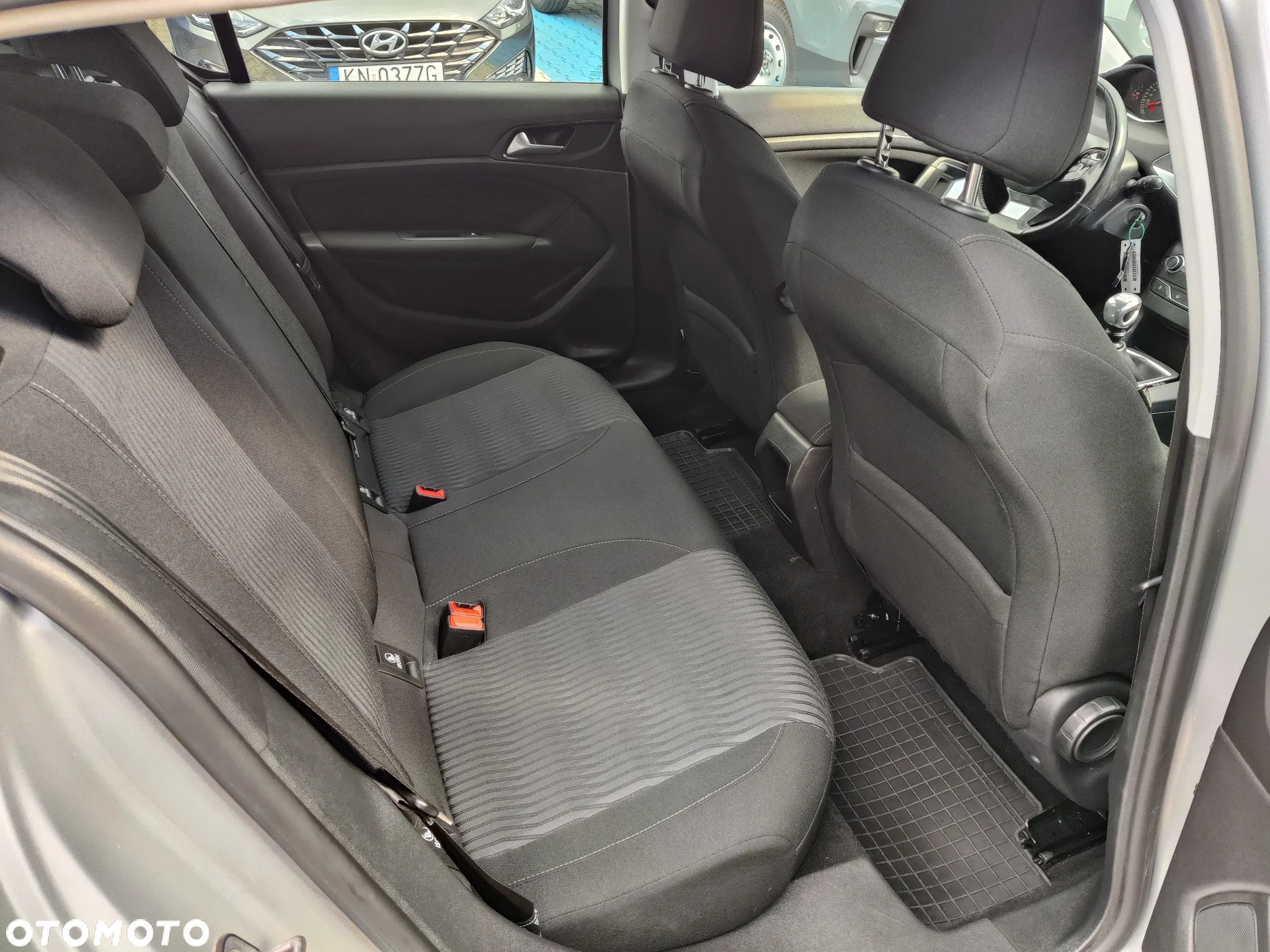 Peugeot 308 1.6 THP Allure - 17