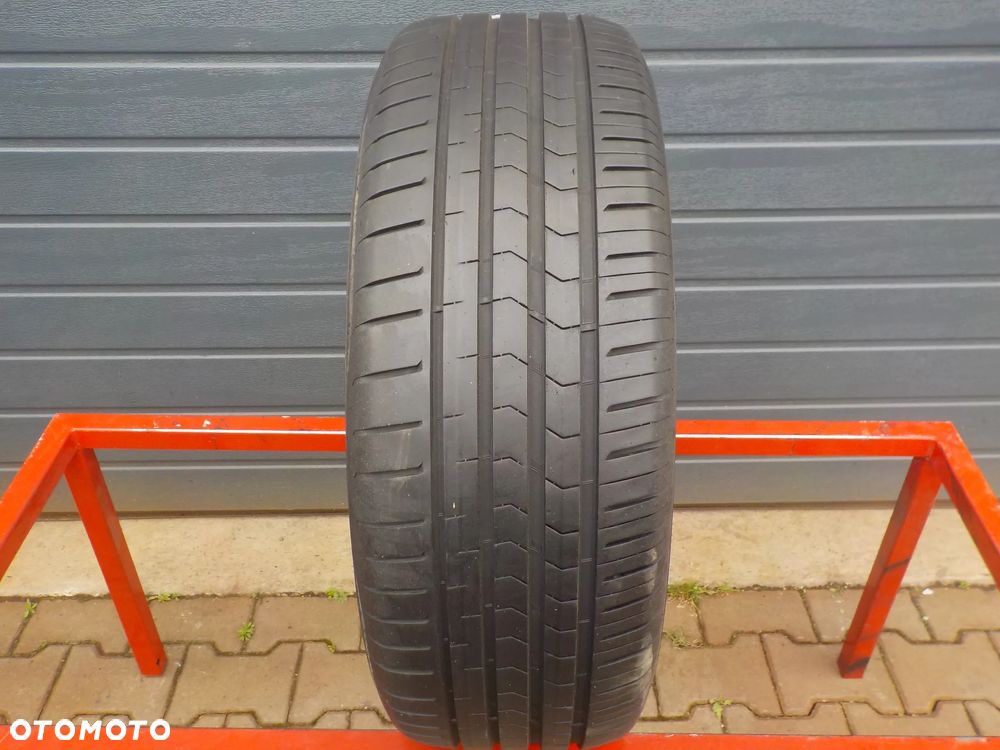 215/55 R17 94Y OPONA POJEDYNKA VREDESTEIN ULTRAC SATIN DOT19 - 1
