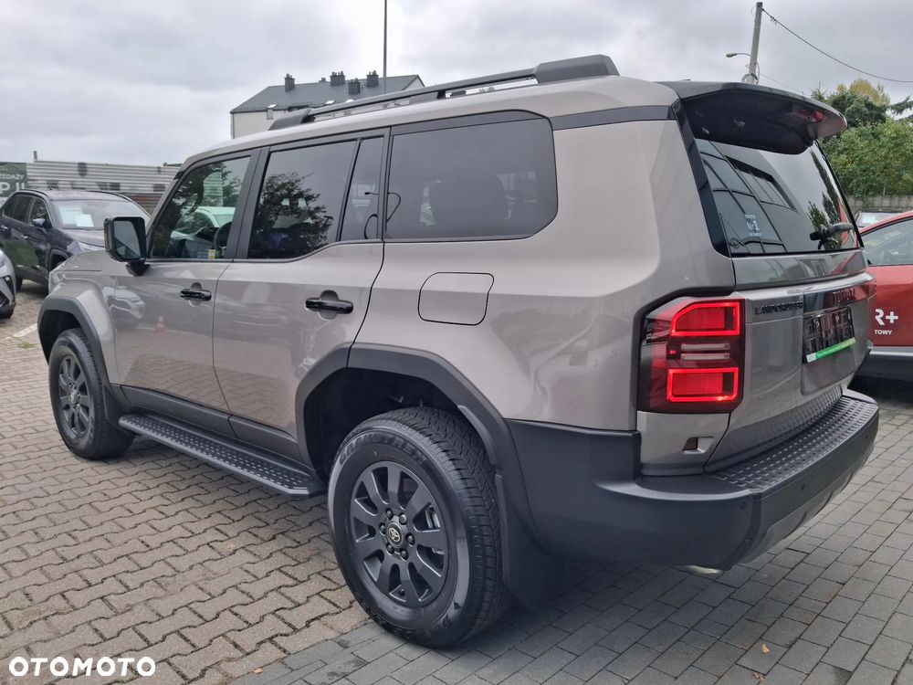 Toyota Land Cruiser 2024 photo 4