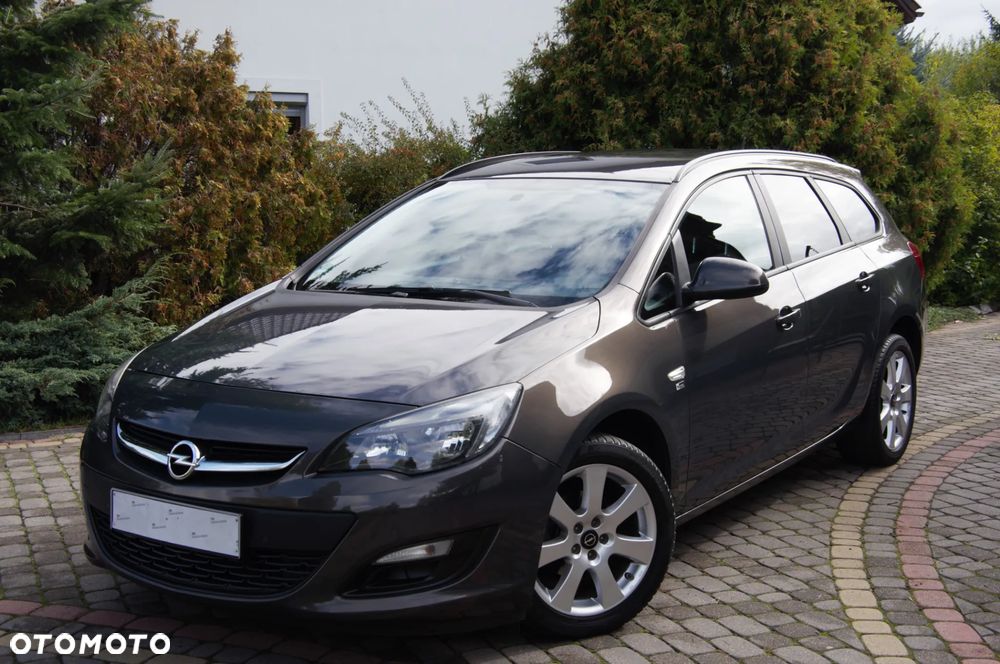 Opel Astra 1.4 Turbo ecoFLEX Start/Stop 150 Jahre - 17