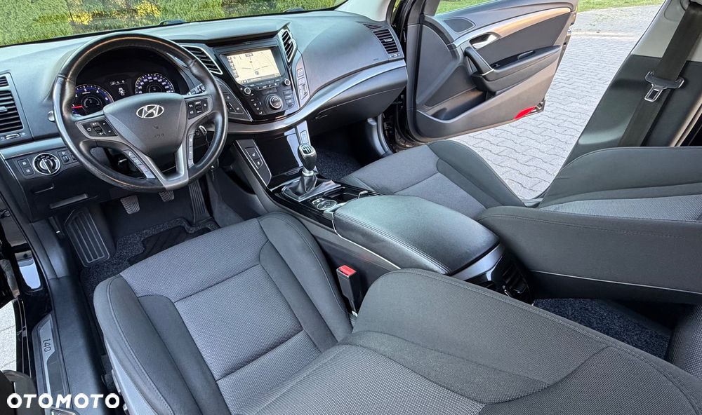 Hyundai i40 Kombi 1.7 CRDi Style - 25