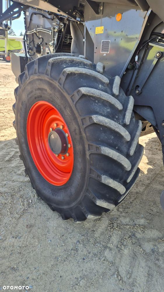 Claas Lexion 770TT z hederem - 18