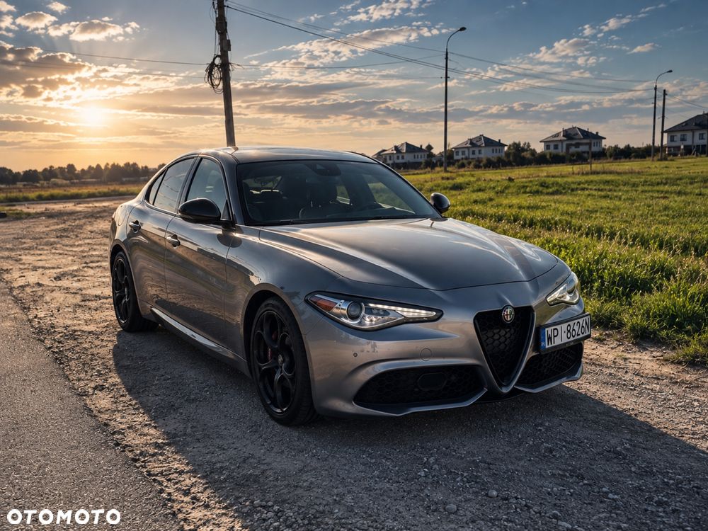 Alfa Romeo Giulia - 1