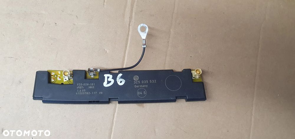 Wzmacniacz antenowy anteny VW Passat B6 3C5035532 - 1