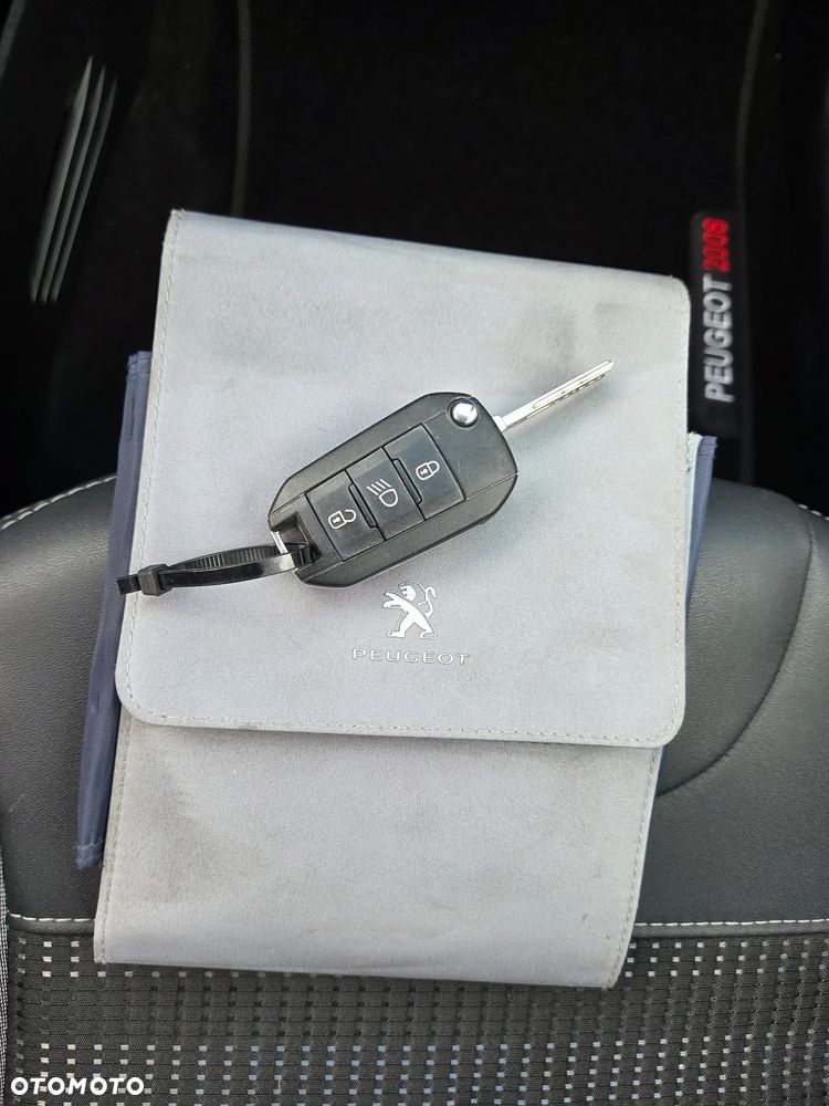 Peugeot 2008 PureTech 110 Stop&Start EAT6 Allure - 15