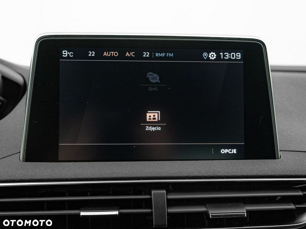 Peugeot 3008 1.5 BlueHDi GT S&S EAT8 - 26