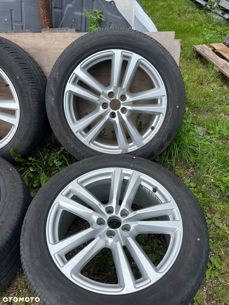 Audi Q7 koła letnie 285/45 R20 - 3