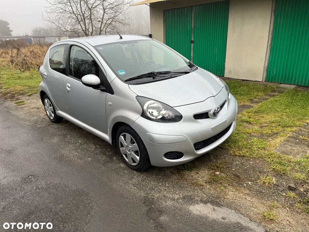 Toyota Aygo - 8