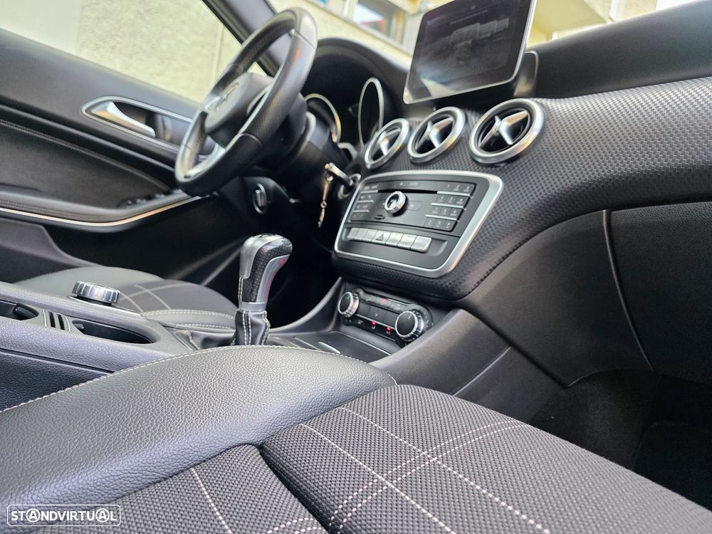 Mercedes-Benz A 180 d Fleet Pack Urban - 49