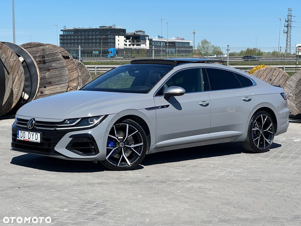 Volkswagen Arteon 2.0 TSI 4Motion R DSG - 2