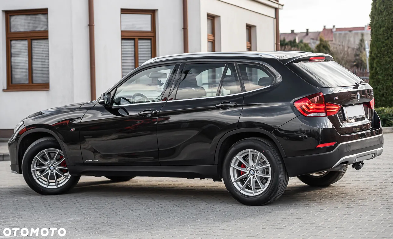 BMW X1 xDrive18d - 10