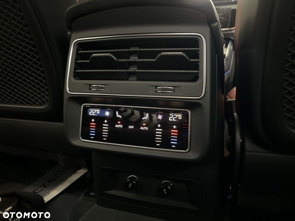 Audi SQ8 - 28
