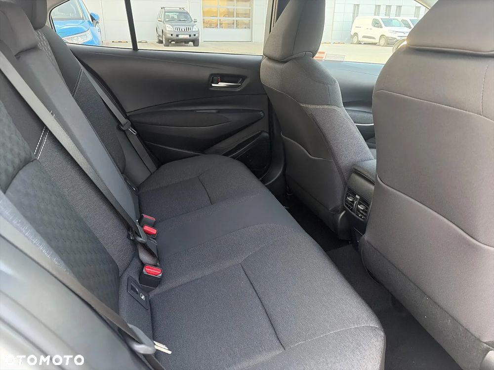 Toyota Corolla 1.8 Hybrid Style - 10