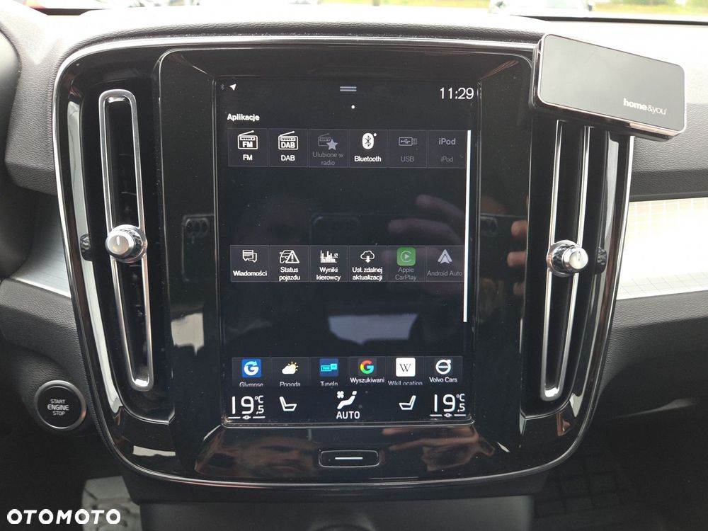 Volvo XC 40 T3 Momentum Pro - 17