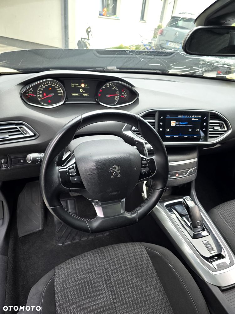Peugeot 308 1.5 BlueHDi Allure S&S EAT8 - 13