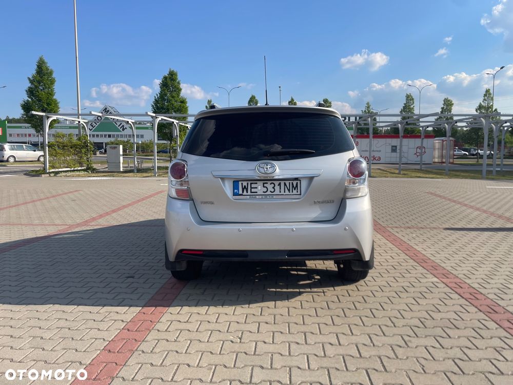 Toyota Verso 1.6 D-4D Active 7os EU6 - 4