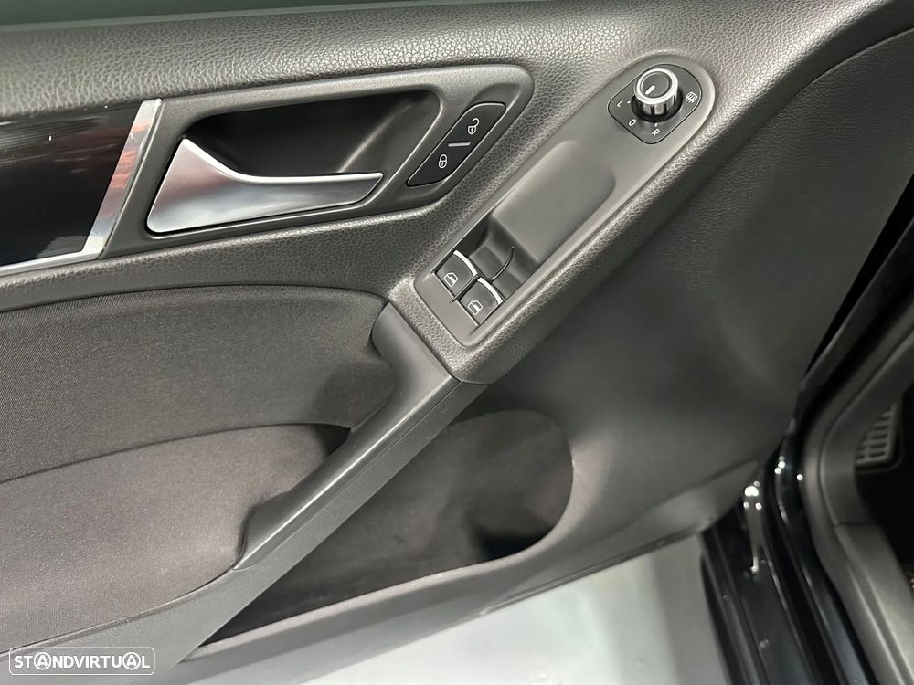 VW Golf 2.0 GTI - 8