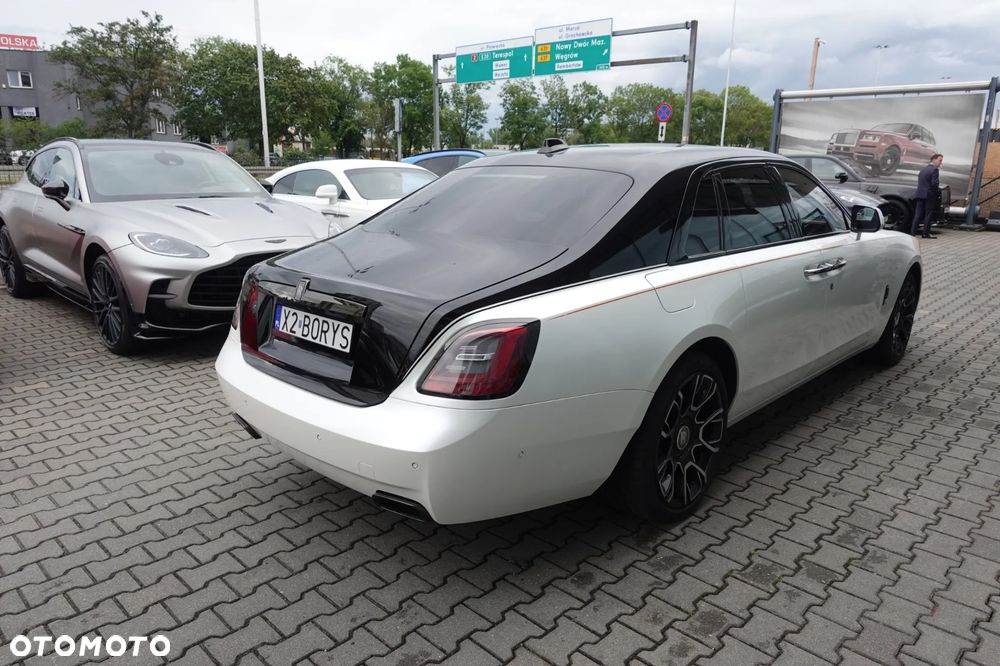 Rolls-Royce Ghost - 6