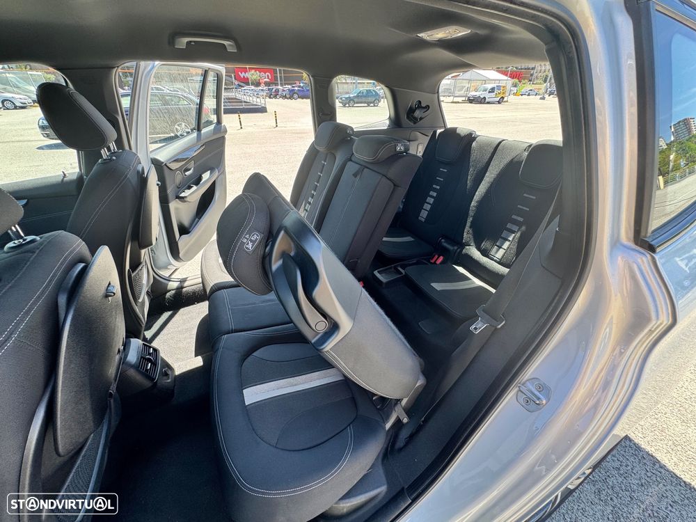 BMW 218 Gran Tourer d 7L Line Sport Auto - 37