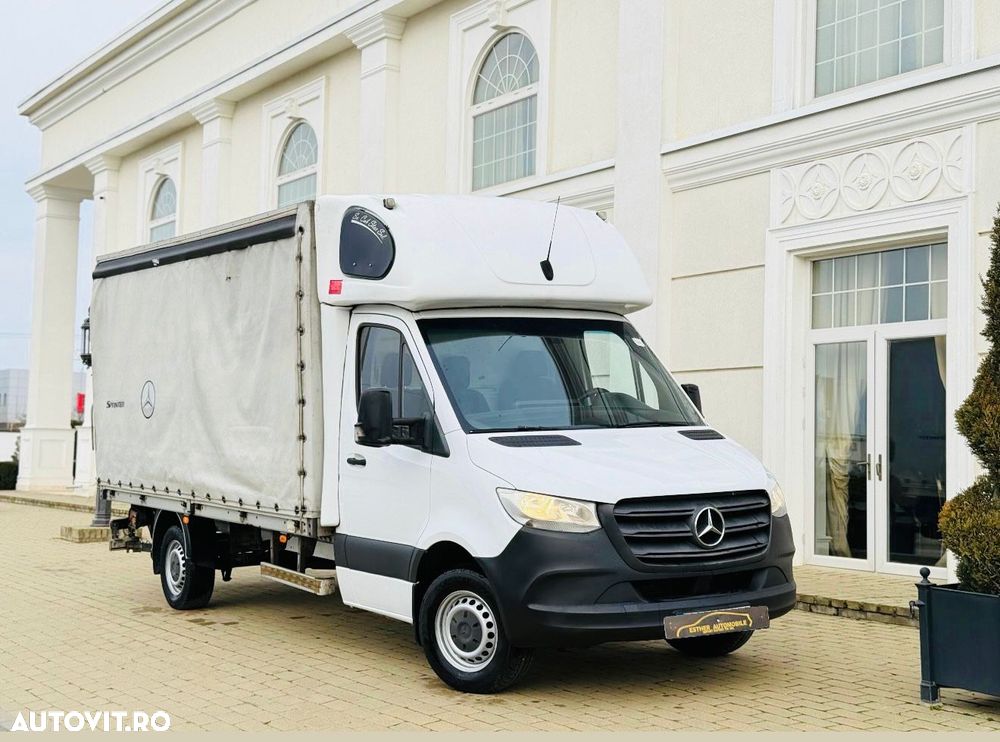 Mercedes-Benz Sprinter - 2