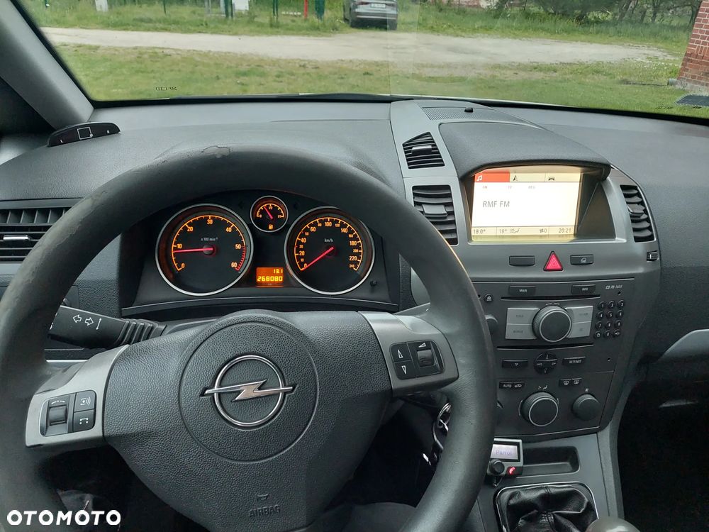 Opel Zafira 1.9 CDTI Cosmo - 8