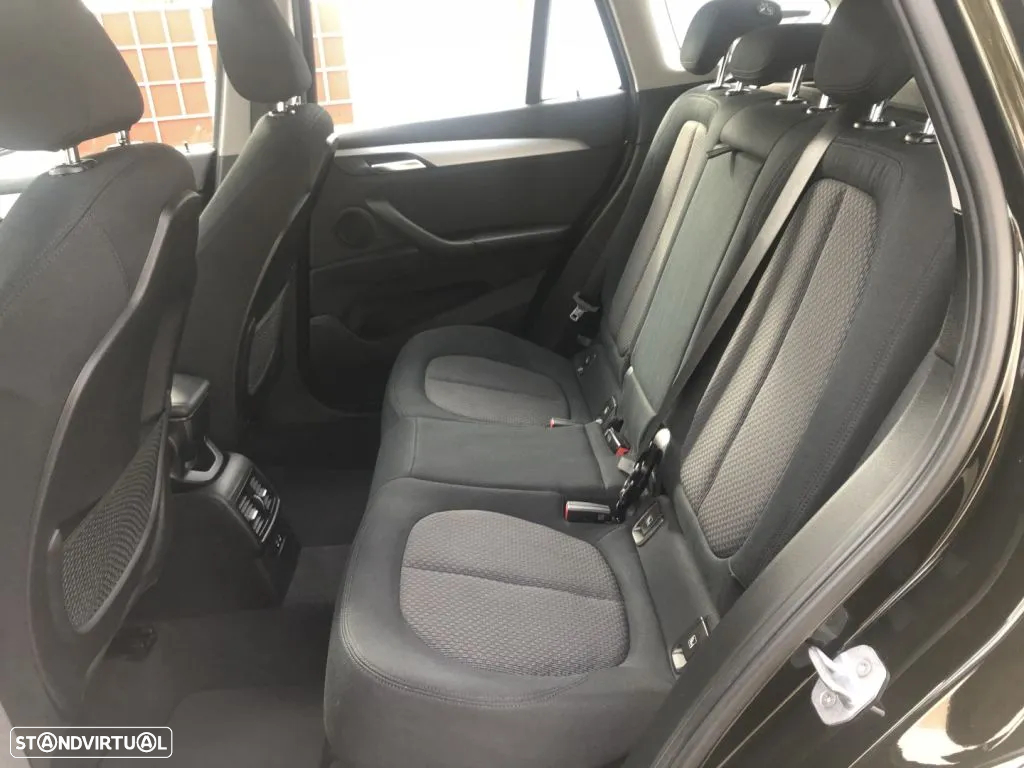 BMW X1 16 d sDrive Advantage - 16